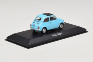 Fiat 500 L Kék Maxichamps 1:43 940121601 Fém – 2. kép a 5-ből