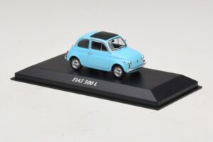 Fiat 500 L Kék Maxichamps 1:43 940121601 Fém – 3. kép a 5-ből