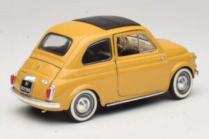 Fiat 500 Sárga Solido 1:18 8042 Fém – 3. kép a 8-ből