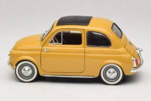 Fiat 500 Sárga Solido 1:18 8042 Fém – 4. kép a 8-ből