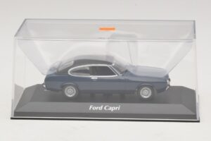 Ford Capri II Sötétkék Maxichamps 1:43 940081201 Fém – 4. kép a 5-ből