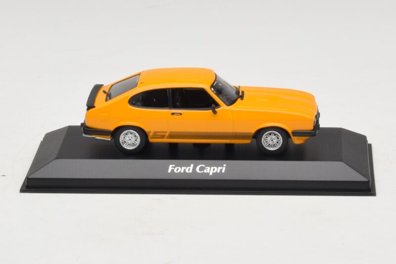 Ford Capri III Narancssárga Maxichamps 1:43 940082221 Diecast