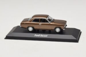 Ford Escort Mk1 Barna Metál Maxichamps 1:43 940081000 Fém
