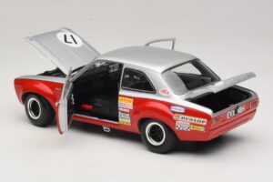 Ford Escort Mk1 TC #17 Stewart / C. Craft RAC Tourist Trophy Silverstone 1970 Minichamps 1:18 100708117 Fém – 5. kép a 8-ből