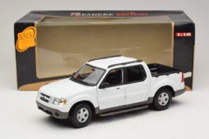 Ford Explorer Sport Trac Fehér Maisto 1:18 36891 Fém – 8. kép a 8-ből