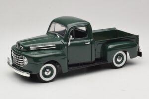 Ford F-1 Zöld Road Legends 1:18 92218 Fém