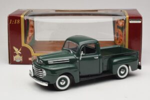 Ford F-1 Zöld Road Legends 1:18 92218 Fém – 8. kép a 8-ből