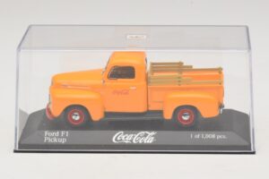 Ford F1 Coca-Cola Minichamps 1:43 400082062 Fém – 4. kép a 5-ből