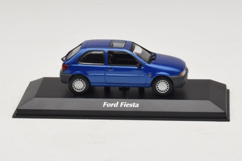 Ford Fiesta Mk4 Kék Metál Maxichamps 1:43 940085061 Fém