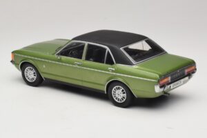Ford Granada Mk1 Zöld Metál & Fekete MCG 1:18 MCG18569 Fém – 5. kép a 6-ből