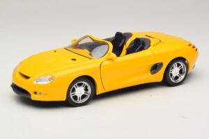 Ford Mustang Mach III Kabrió Sárga Maisto 1:18 32815 Fém