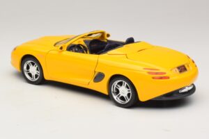Ford Mustang Mach III Kabrió Sárga Maisto 1:18 32815 Fém – 7. kép a 8-ből
