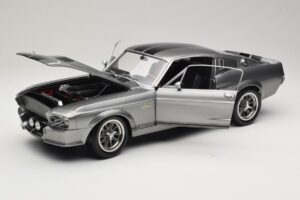 Ford Mustang Shelby GT500 Eleanor Szürke Metál & Fekete KK-Scale 1:12 KKDC120171 Fém – 2. kép a 8-ből