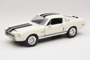 Ford Shelby GT500KR Fehér Road Legends 1:18 92168 Fém