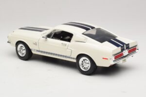 Ford Shelby GT500KR Fehér Road Legends 1:18 92168 Fém – 7. kép a 8-ből