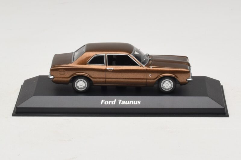 Ford Taunus TC Barna Metál Maxichamps 1:43 940081300 Fém