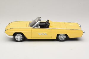 Ford Thunderbird Kabrió Sárga Anson 1:18 30334-P1 Fém – 4. kép a 8-ből