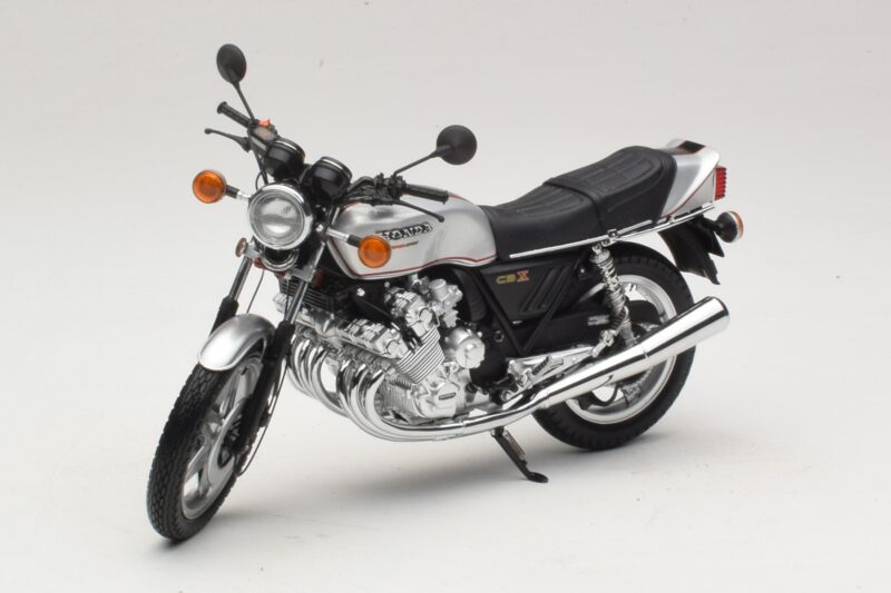 Honda CBX 1000 Ezüst Minichamps 1:12 08MDM-CBX-810A Fém
