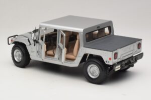 Hummer H1 Hardtop Ezüst Maisto 1:18 36857 Fém – 5. kép a 8-ből