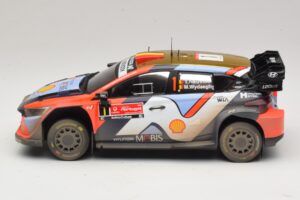 Hyundai i20 N Rally1 #1 T. Neuville / M. Wydaeghe Rally Portugal 2025 IXO 1:18 18RMC251B Fém – 3. kép a 6-ből