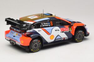 Hyundai i20 N Rally1 #8 O. Tanak / M. Jarveoja Rally Portugal 2025 IXO 1:18 18RMC251A Fém – 2. kép a 6-ből