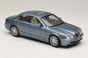 Jaguar S-Type X200 Kék Maisto 1:18 31865 Fém – 6. kép a 8-ből