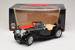 Jaguar SS100 Roadster Fekete Bburago 1:18 3006-M3 Fém – 6. kép a 6-ből