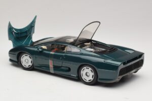 Jaguar XJ220 Zöld Metál Maisto 1:18 31807 Fém – 5. kép a 8-ből