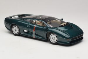 Jaguar XJ220 Zöld Metál Maisto 1:18 31807 Fém – 6. kép a 8-ből