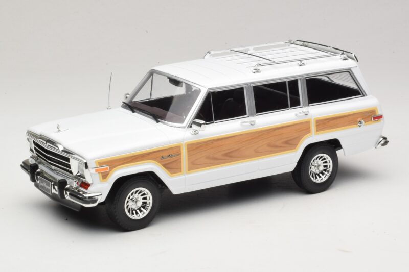 Jeep Grand Wagoneer Fehér KK-Scale 1:18 KKDC181111 Fém