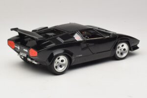 Lamborghini Countach 5000 Quattrovalvole Fekete Bburago 1:18 3337 Fém – 3. kép a 8-ből