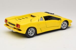 Lamborghini Diablo Sárga Maisto 1:18 32803 Fém – 3. kép a 8-ből