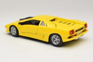 Lamborghini Diablo Sárga Maisto 1:18 32803 Fém – 7. kép a 8-ből