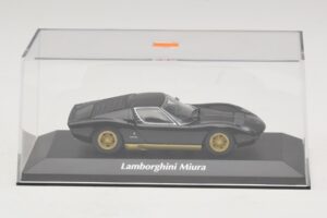 Lamborghini Miura P400 Fekete Maxichamps 1:43 940103000 Fém – 4. kép a 5-ből