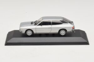 Lancia Beta HPE Ezüst Minichamps 1:43 400125711 Fém