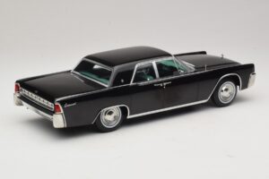 Lincoln Continental Fekete KK-Scale 1:18 KKDC181483 Fém – 2. kép a 6-ből