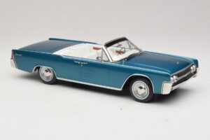 Lincoln Continental Convertible Türkiz Metál KK-Scale 1:18 KKDC181524 Fém – 5. kép a 7-ből