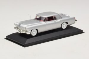 Lincoln Continental Mark II Ezüst Minichamps 1:43 400082301 Fém – 2. kép a 4-ből