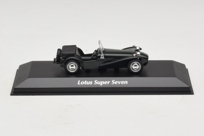 Lotus Super Seven Zöld Maxichamps 1:43 Lotus Super Seven Zöld Maxichamps 1:43 940113630 Fém