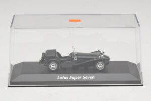 Lotus Super Seven Zöld Maxichamps 1:43 940113630 Fém – 4. kép a 5-ből
