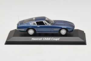 Maserati Ghibli Kék Metál Maxichamps 1:43 940123321 Diecast