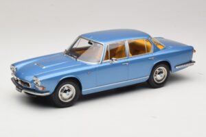 Maserati Quattroporte I Világoskék Metál KK-Scale 1:18 KKDC181514 Fém