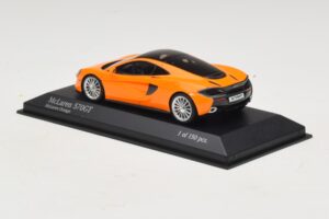 McLaren 570GT Narancssárga Minichamps 1:43 537154521 Fém – 3. kép a 5-ből