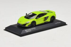 McLaren 675LT Napier Green Minichamps 1:43 537154422 Diecast – 2. kép a 5-ből