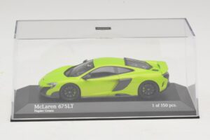 McLaren 675LT Napier Green Minichamps 1:43 537154422 Diecast – 4. kép a 5-ből