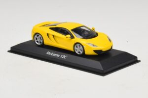 McLaren MP4-12C Sárga Maxichamps 1:43 940133020 Fém – 3. kép a 5-ből