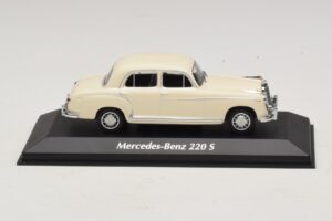 Mercedes 220 S W180 Fehér Maxichamps 1:43 940033000 Diecast