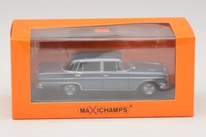 Mercedes 300 SE W112 Lang Kék Metál Maxichamps 1:43 940035200 Diecast – 5. kép a 5-ből