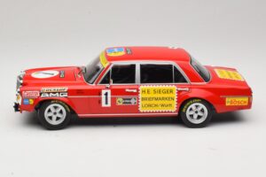 Mercedes 300 SEL 6.8 #1 H. Heyer / Betzler 24 Hours of Nurburgring 1972 Minichamps 1:18 155723401 Fém – 3. kép a 6-ből