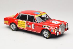 Mercedes 300 SEL 6.8 #1 H. Heyer / Betzler 24 Hours of Nurburgring 1972 Minichamps 1:18 155723401 Fém – 4. kép a 6-ből